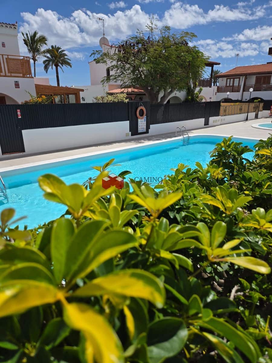 3 quarto Casa em Banda para venda em Playa del Ingles com piscina garagem - 560 000 € (Ref: 9700179)