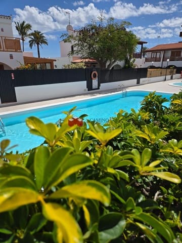 3 bedroom Townhouse for sale in Playa del Inglés, San Bartolomé de Tirajana with pool garage - € 560,000 (Ref: 9700179)