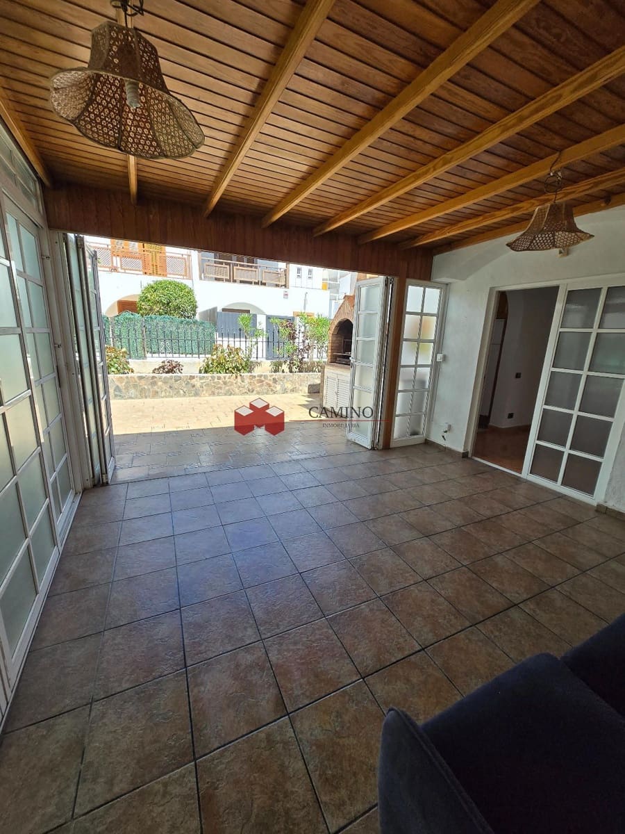 3 quarto Casa em Banda para venda em Playa del Ingles com piscina garagem - 560 000 € (Ref: 9700179)