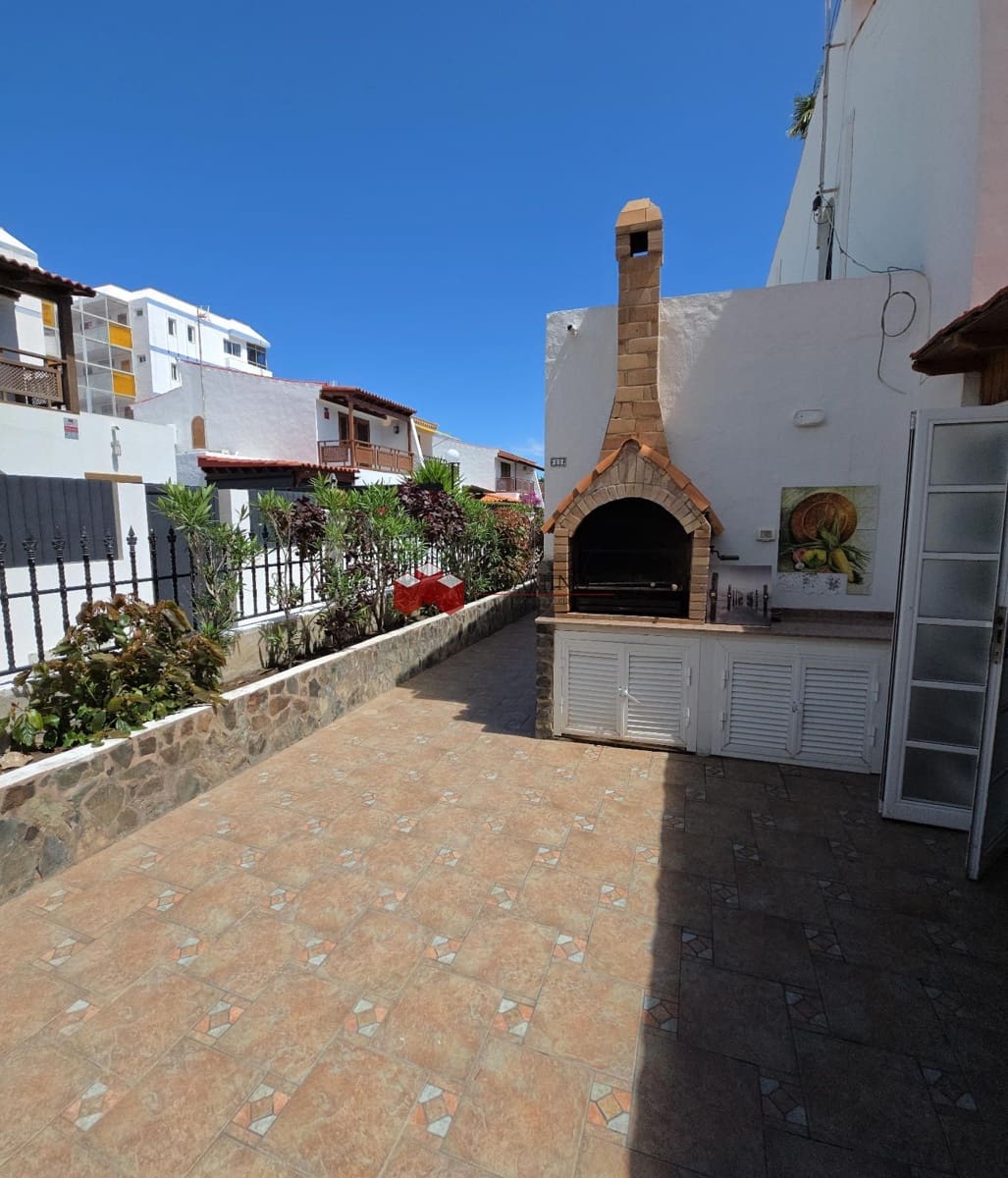 3 quarto Casa em Banda para venda em Playa del Ingles com piscina garagem - 560 000 € (Ref: 9700179)