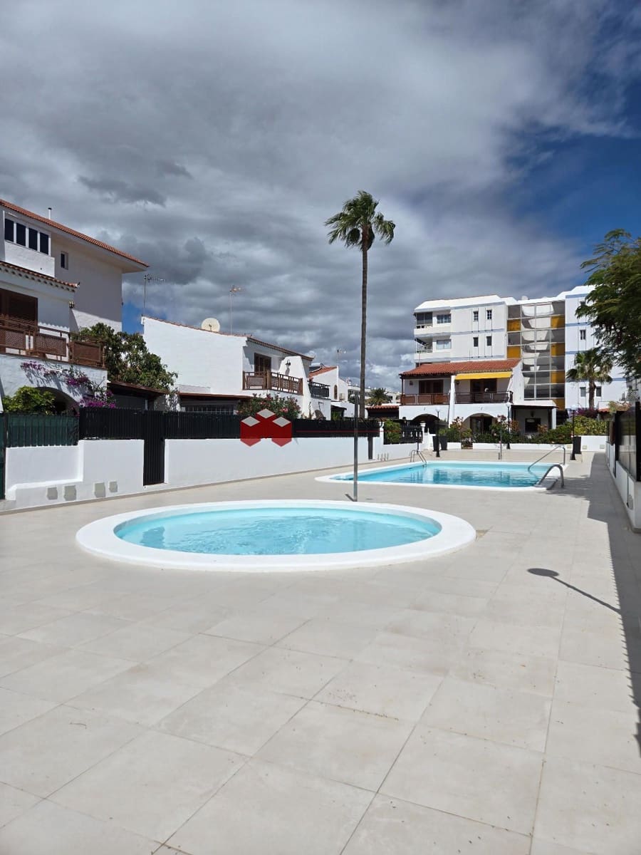 3 quarto Casa em Banda para venda em Playa del Ingles com piscina garagem - 560 000 € (Ref: 9700179)