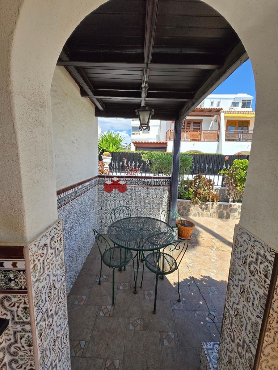 3 quarto Casa em Banda para venda em Playa del Ingles com piscina garagem - 560 000 € (Ref: 9700179)