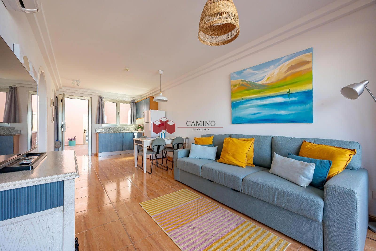 Appartement de 2 chambres à louer à Amadores avec piscine garage - 1 000 € (Ref: 9816785)