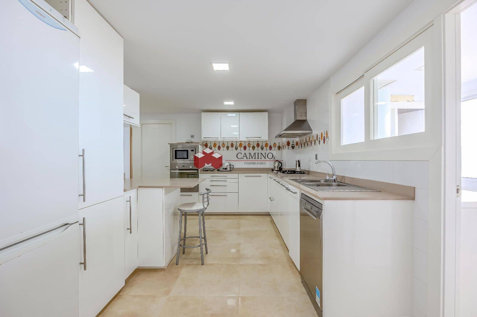 5 sovrum Lägenhet till salu i Las Palmas de Gran Canaria med pool garage - 825 000 € (Ref: 9898604)