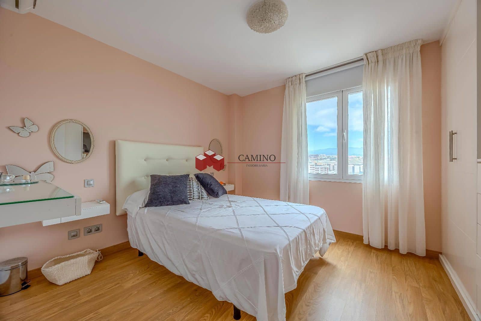 5 sovrum Lägenhet till salu i Las Palmas de Gran Canaria med pool garage - 825 000 € (Ref: 9898604)