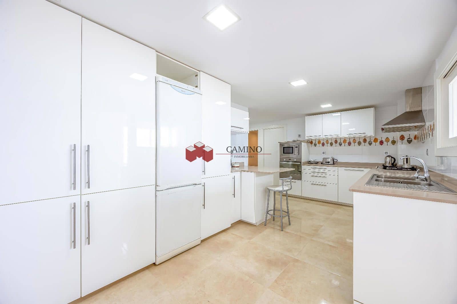 5 sovrum Lägenhet till salu i Las Palmas de Gran Canaria med pool garage - 825 000 € (Ref: 9898604)