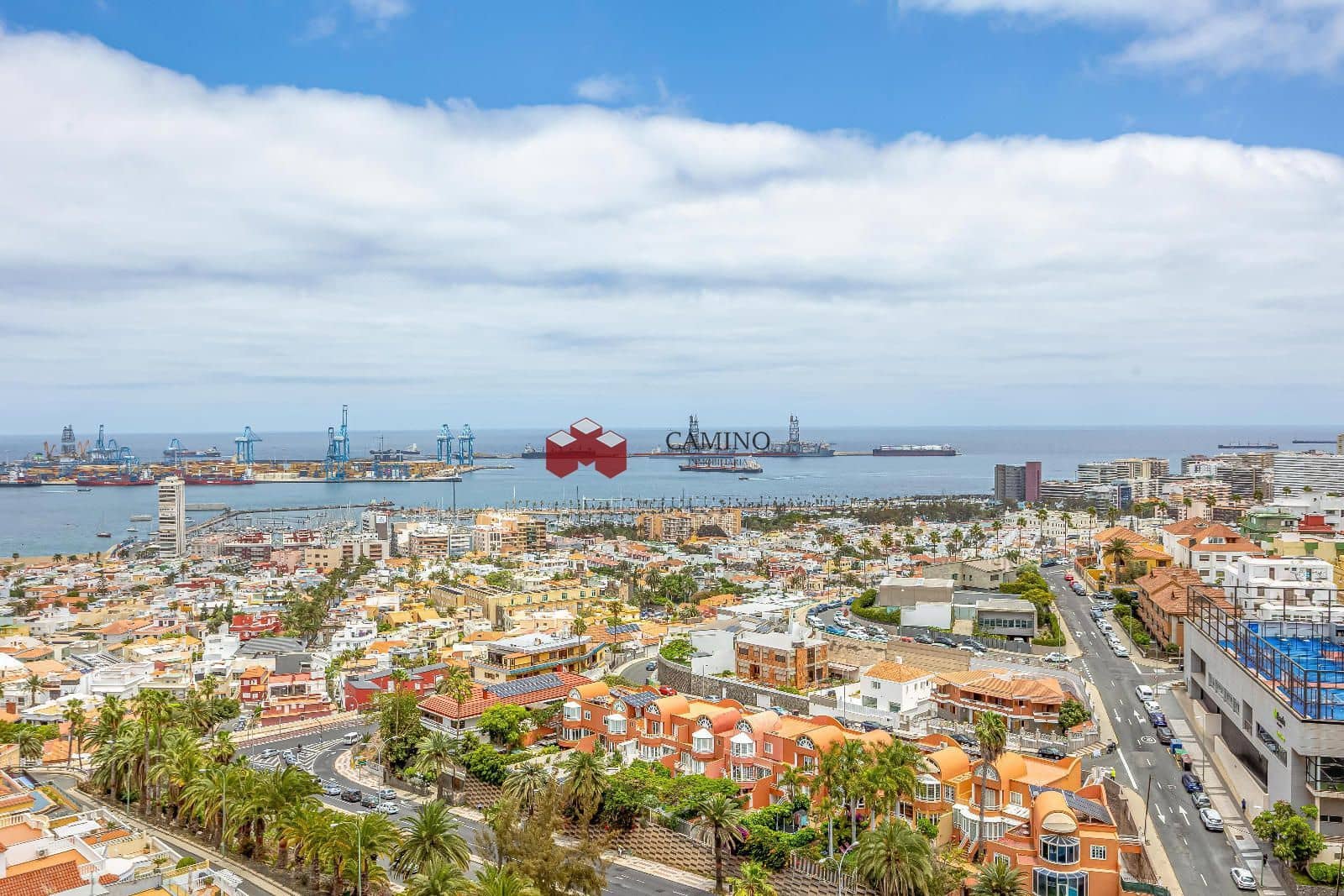 5 sovrum Lägenhet till salu i Las Palmas de Gran Canaria med pool garage - 825 000 € (Ref: 9898604)