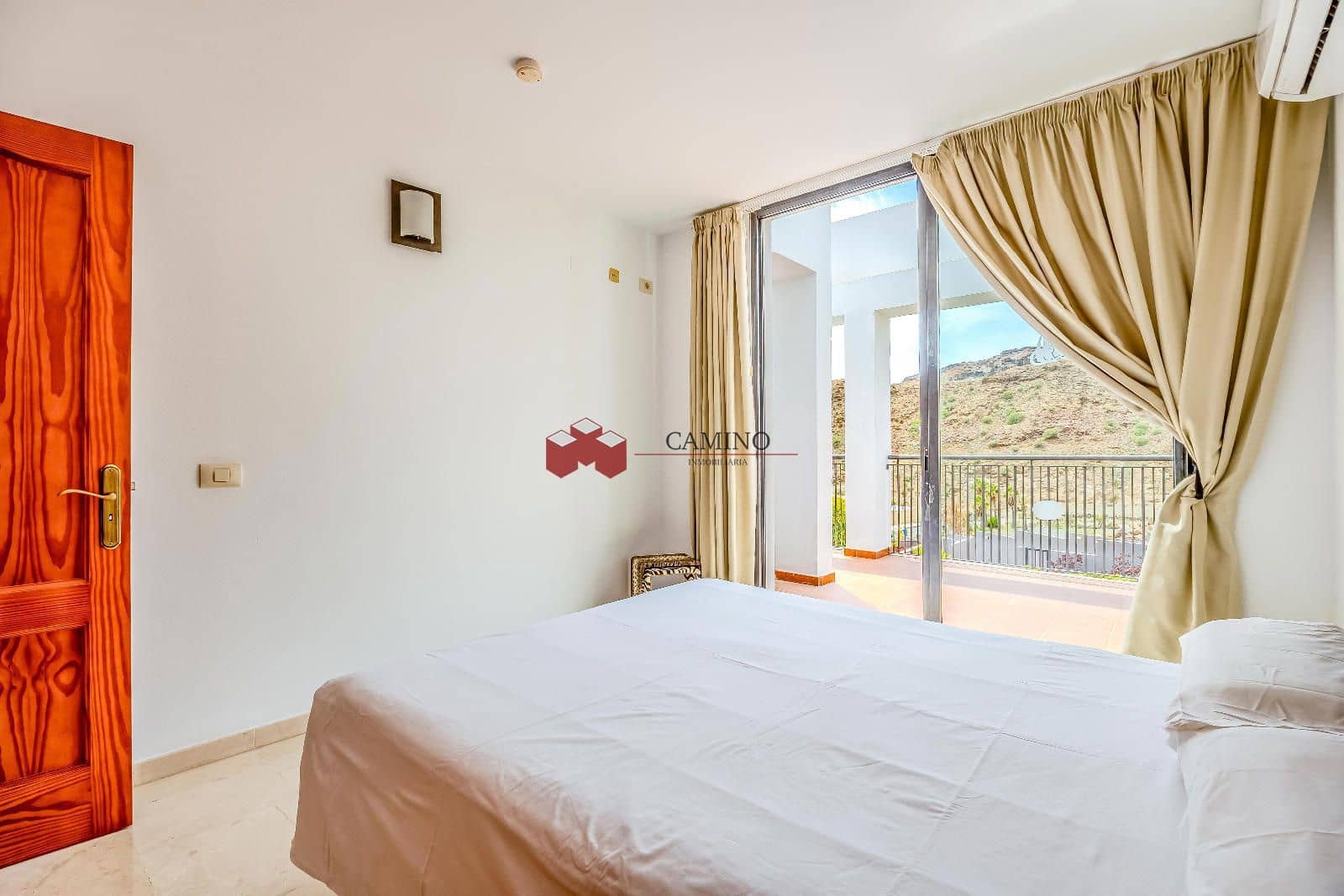 3 soveværelse Villa til salg i Tauro med swimmingpool - € 800.000 (Ref: 9932312)