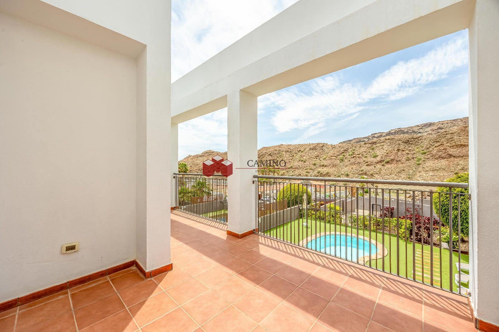 3 soveværelse Villa til salg i Tauro med swimmingpool - € 800.000 (Ref: 9932312)