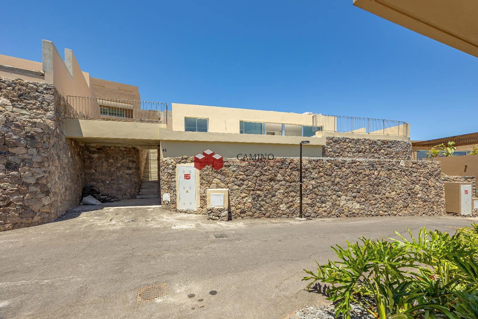 3 bedroom Villa for sale in Salobre Golf with pool - € 850,000 (Ref: 9956557)