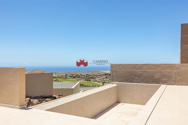 3 soverom Villa til salgs i Salobre Golf, San Bartolomé de Tirajana med svømmebasseng garasje - € 880 000 (Ref: 9956558)