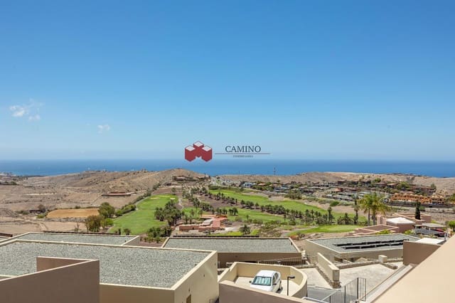 3 soverom Villa til salgs i Salobre Golf, San Bartolomé de Tirajana med svømmebasseng garasje - € 880 000 (Ref: 9956558)