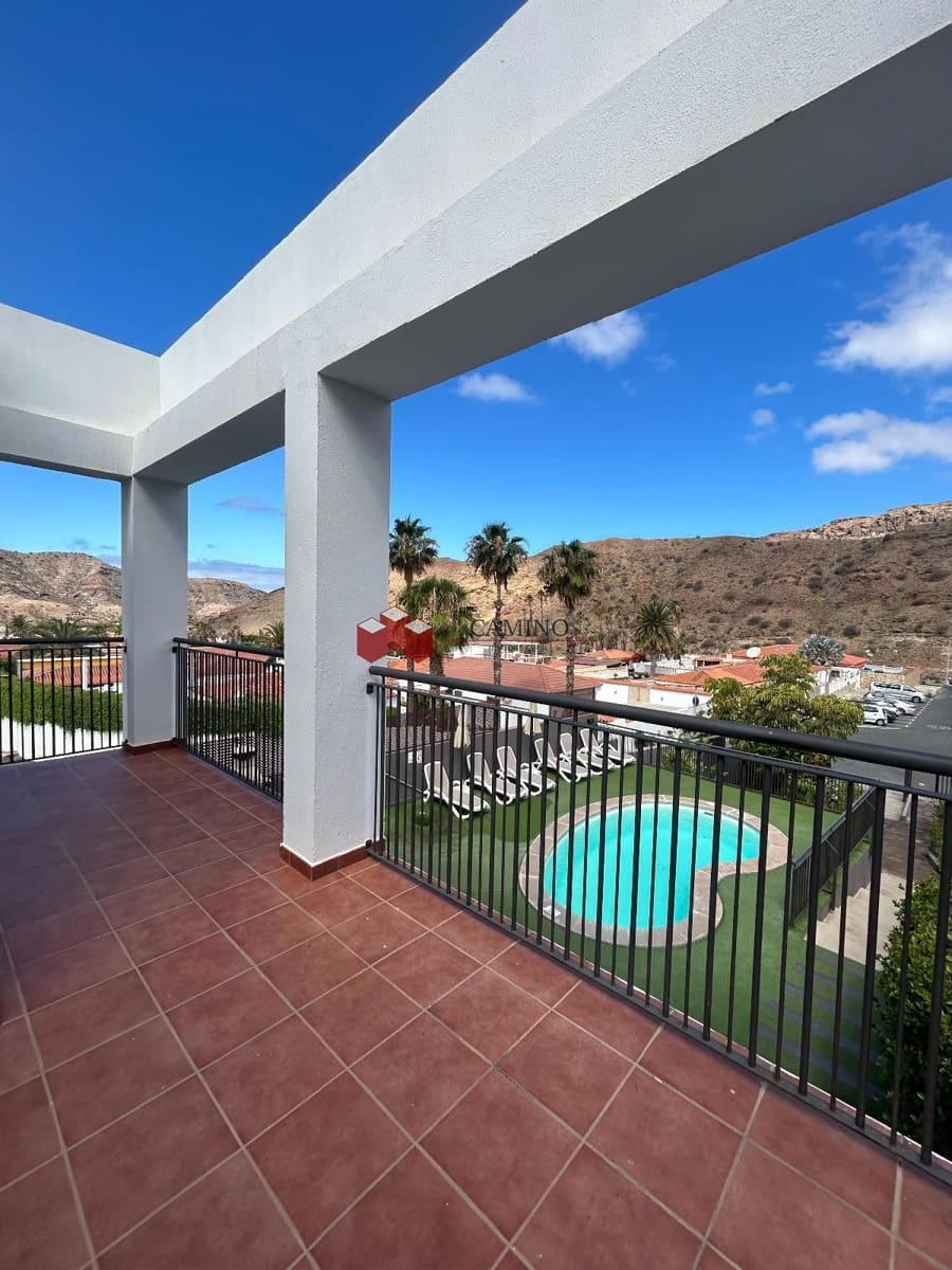 3 chambre Villa/Maison à vendre à Tauro avec piscine - 680 000 € (Ref: 9985699)