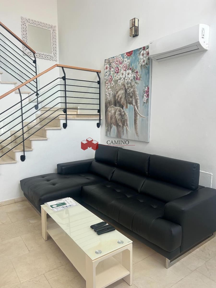 3 chambre Villa/Maison à vendre à Tauro avec piscine - 680 000 € (Ref: 9985699)