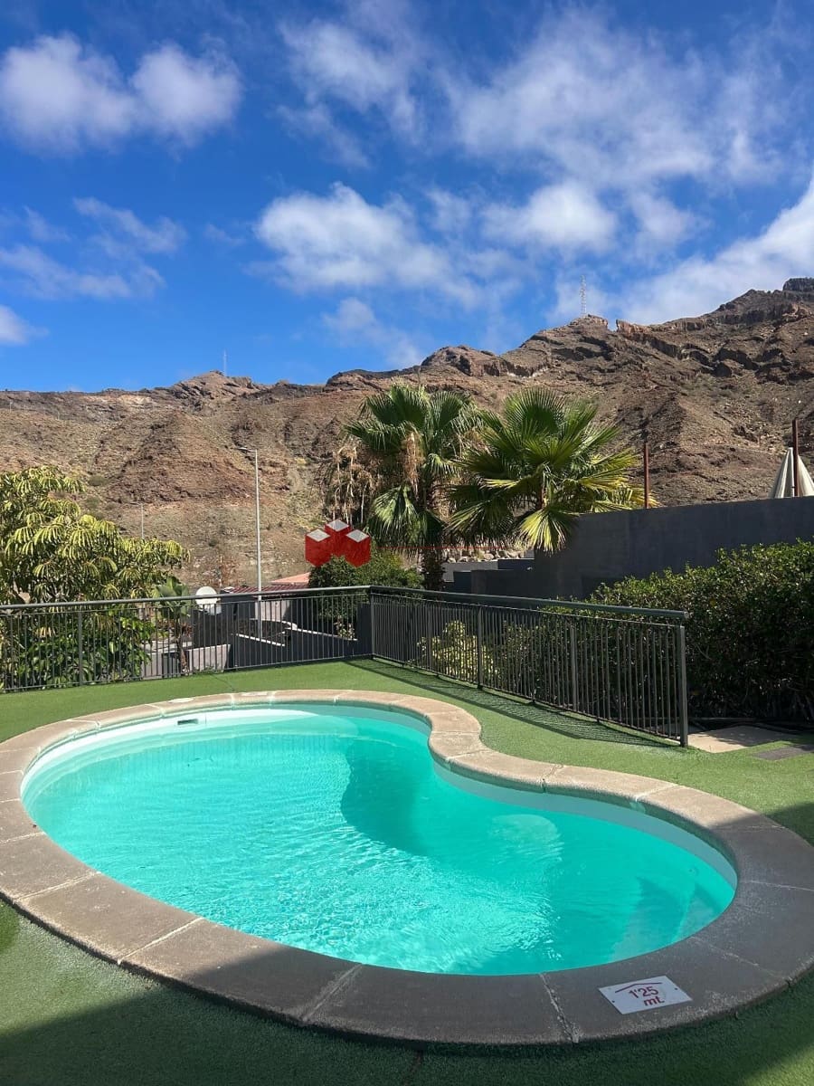 3 chambre Villa/Maison à vendre à Tauro avec piscine - 680 000 € (Ref: 9985699)