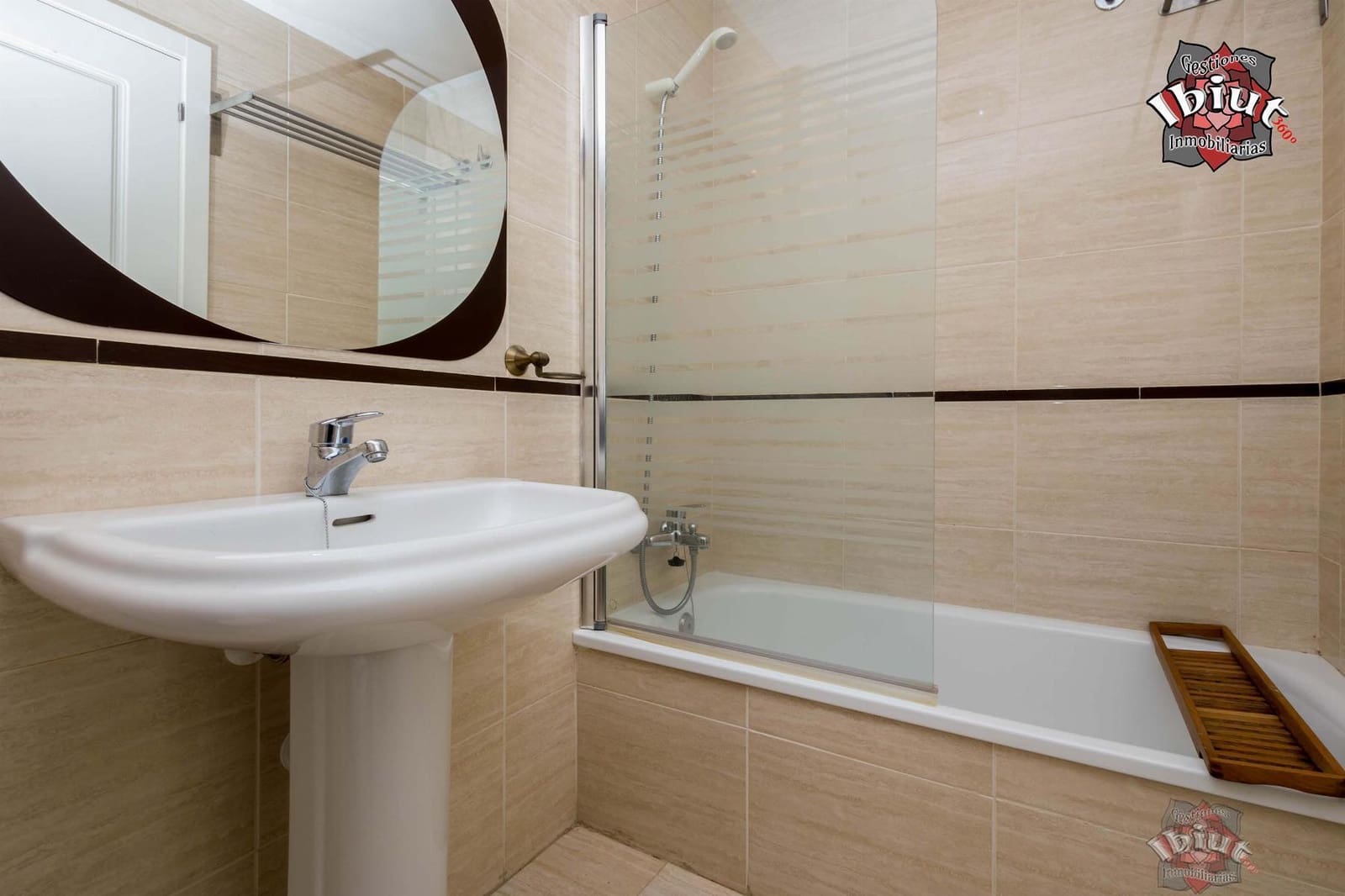 1 quarto Apartamento para arrendar em Torrox-Costa com piscina garagem - 750 € (Ref: 10180852)