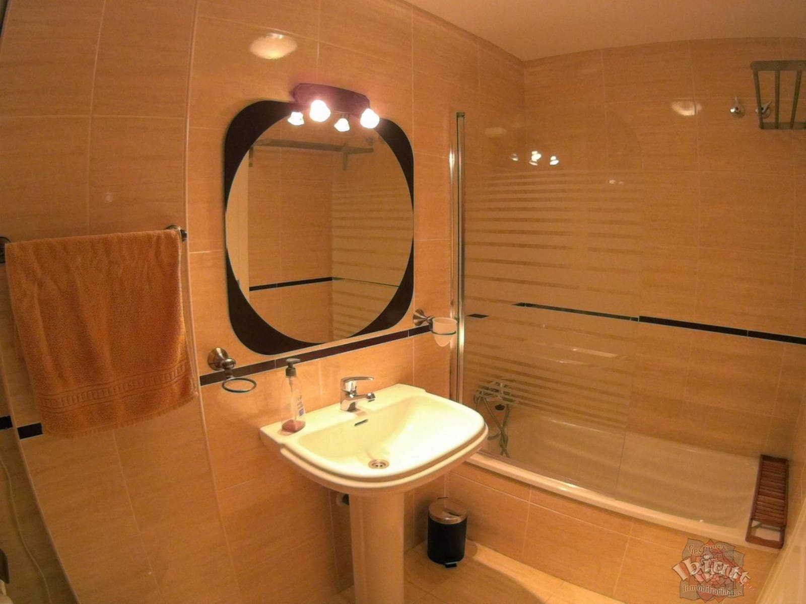 1 quarto Apartamento para arrendar em Torrox-Costa com piscina garagem - 750 € (Ref: 10180852)
