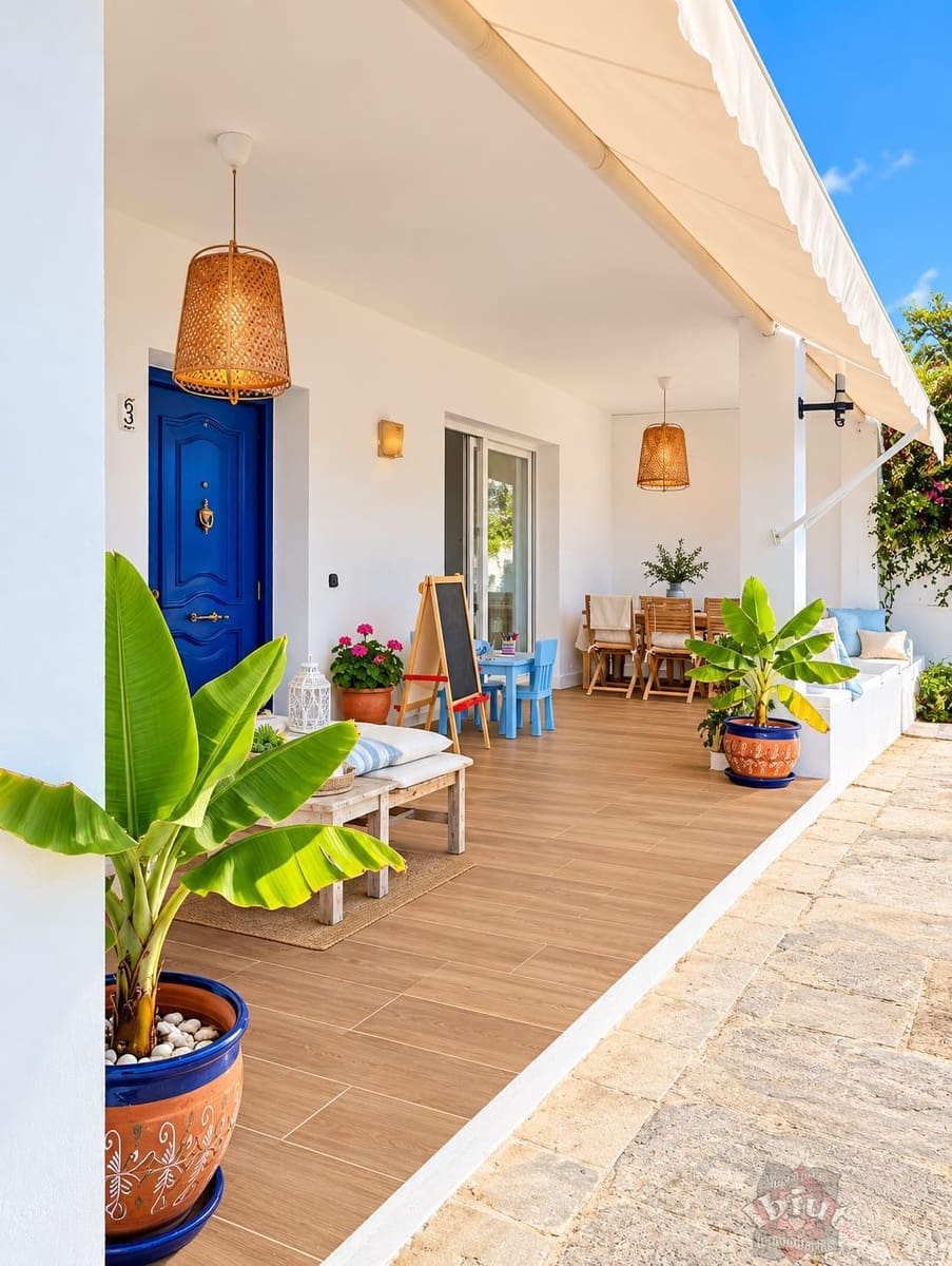 3 makuuhuone Huvila myytävänä paikassa Lagos - 370 000 € (Ref: 10180853)