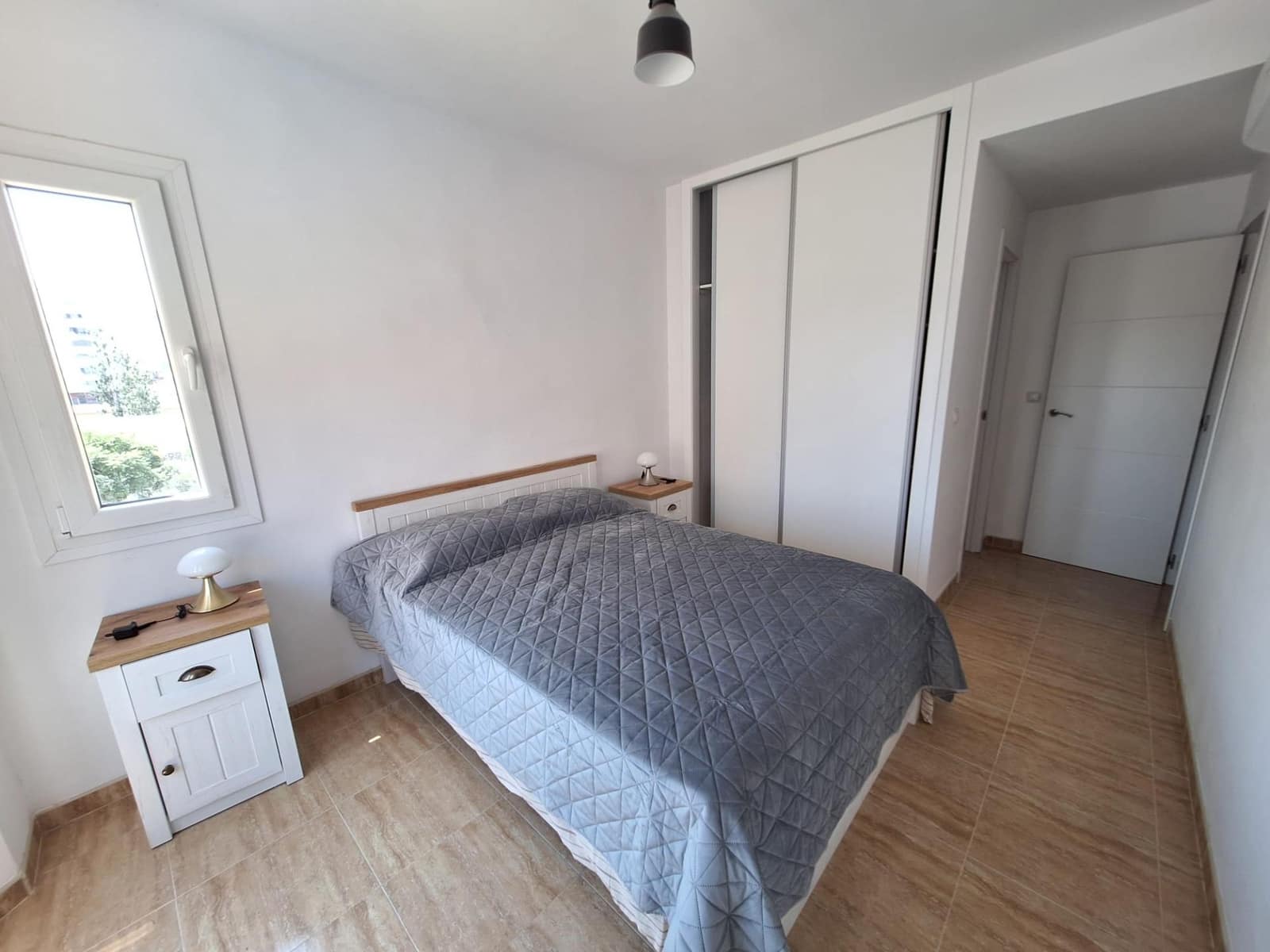4 Zimmer Reihenhaus zu vermieten in Fuengirola mit Pool Garage - 2.800 € (Ref: 10005620)