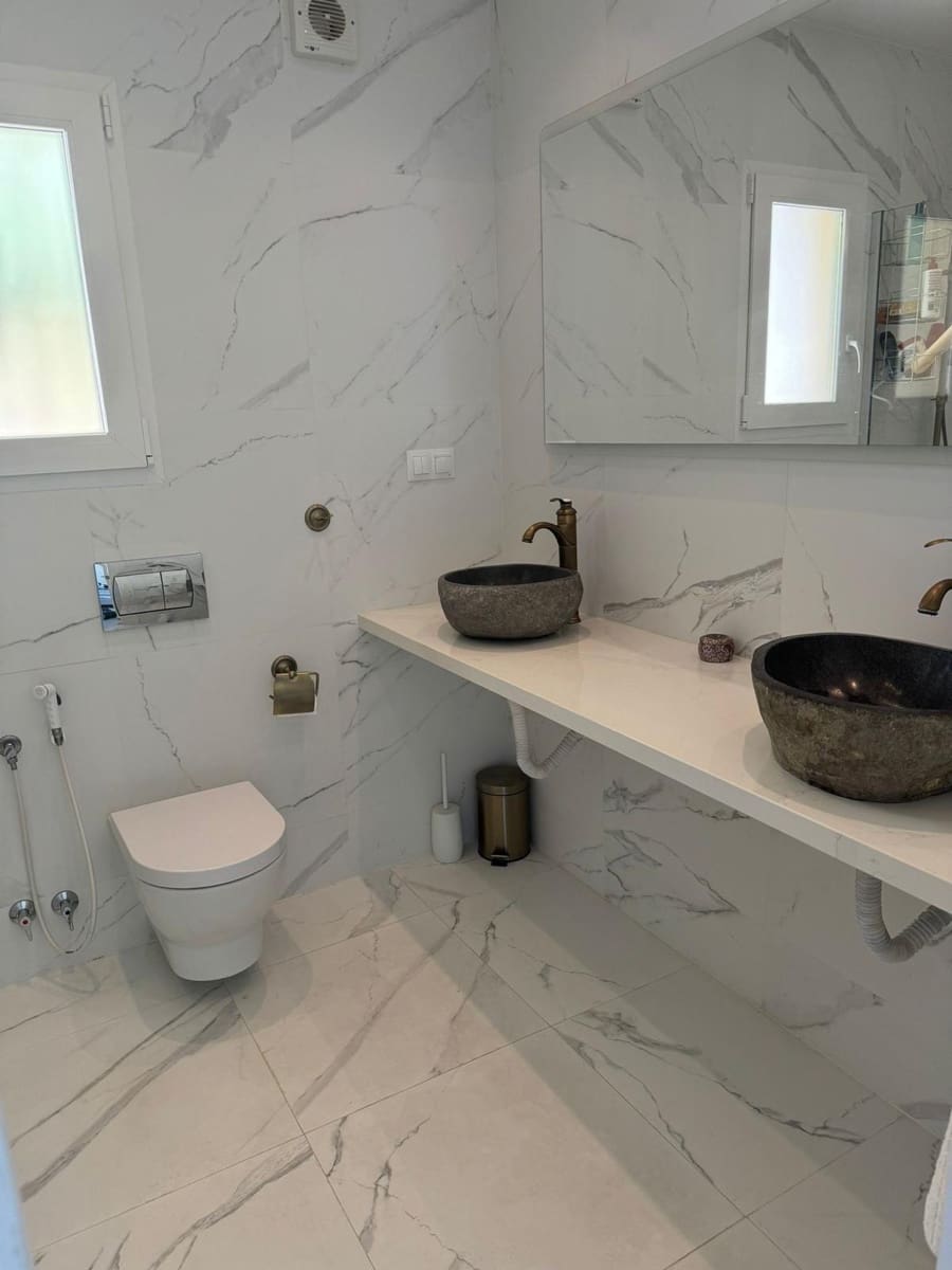 3 quarto Moradia Geminada para arrendar em Mijas com piscina garagem - 2 300 € (Ref: 10007195)