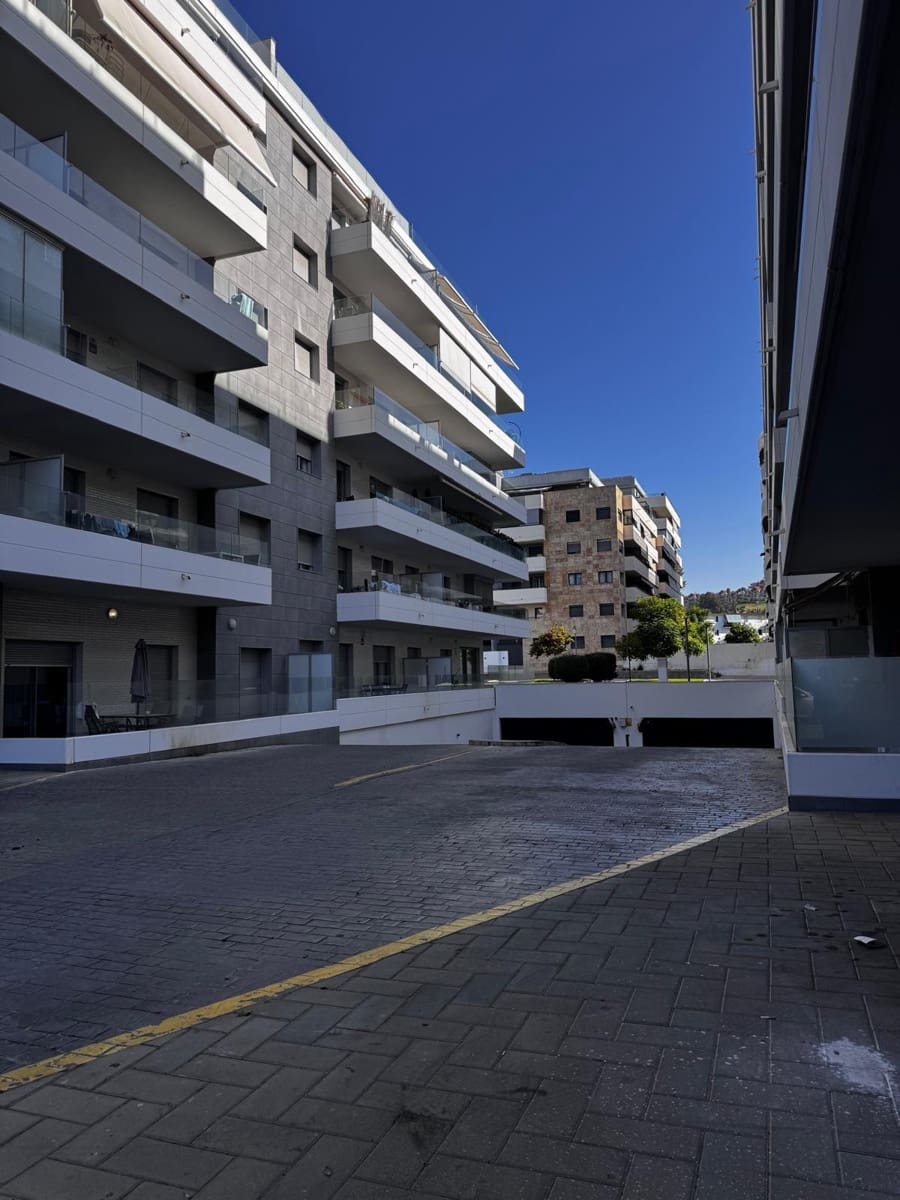 2 quarto Apartamento para arrendar em San Pedro de Alcantara com piscina garagem - 2 000 € (Ref: 10022481)