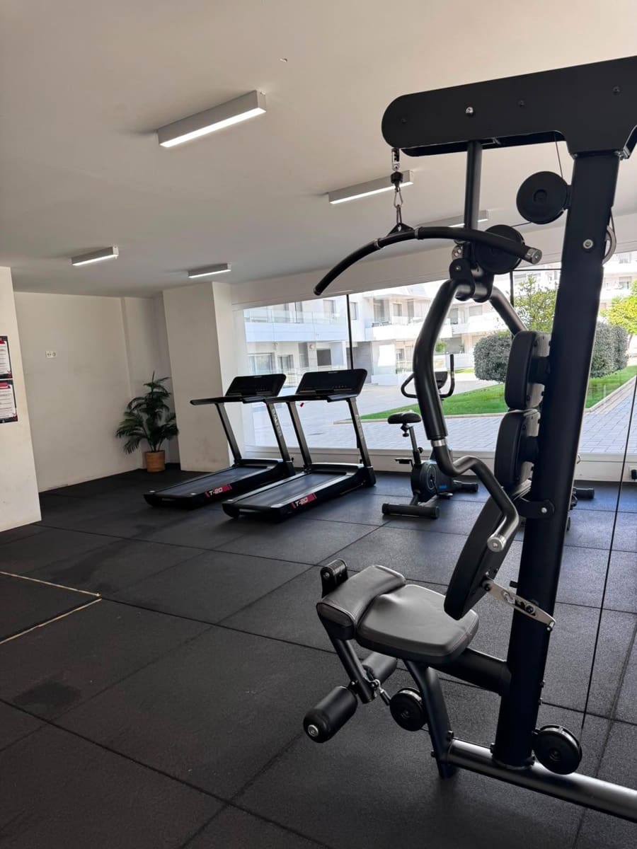 2 quarto Apartamento para arrendar em San Pedro de Alcantara com piscina garagem - 2 000 € (Ref: 10022481)