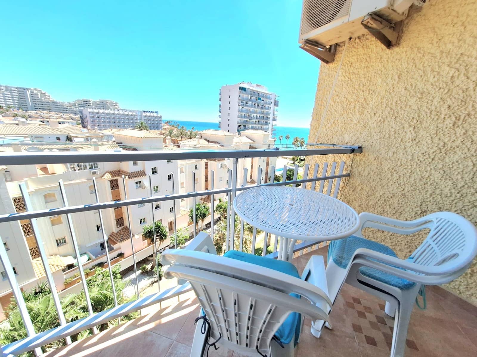 Studio till salu i Benalmadena med pool - 175 000 € (Ref: 10043013)