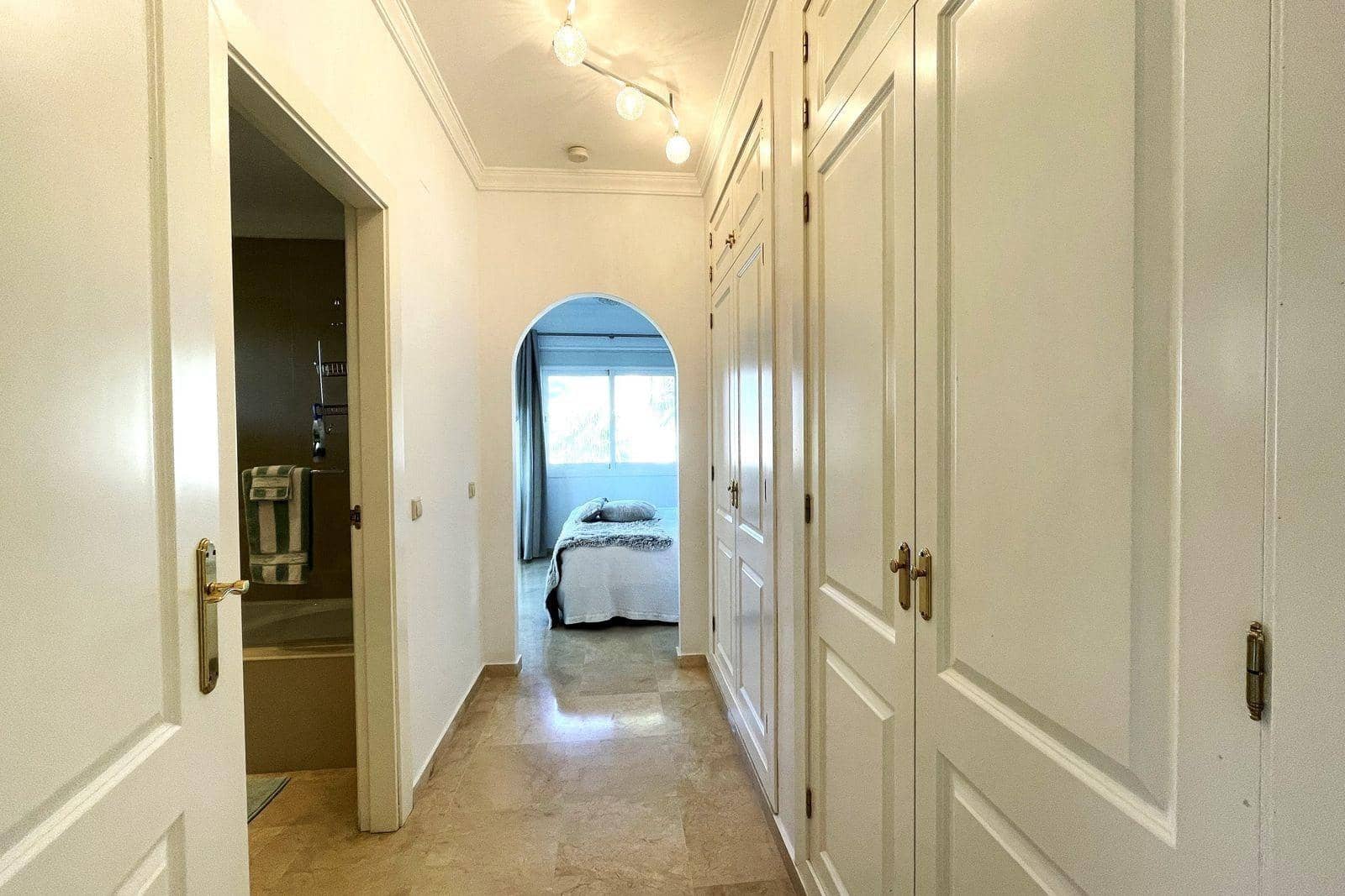 2 bedroom Flat for sale in La Cala Hills with pool garage - € 385,000 (Ref: 10043014)