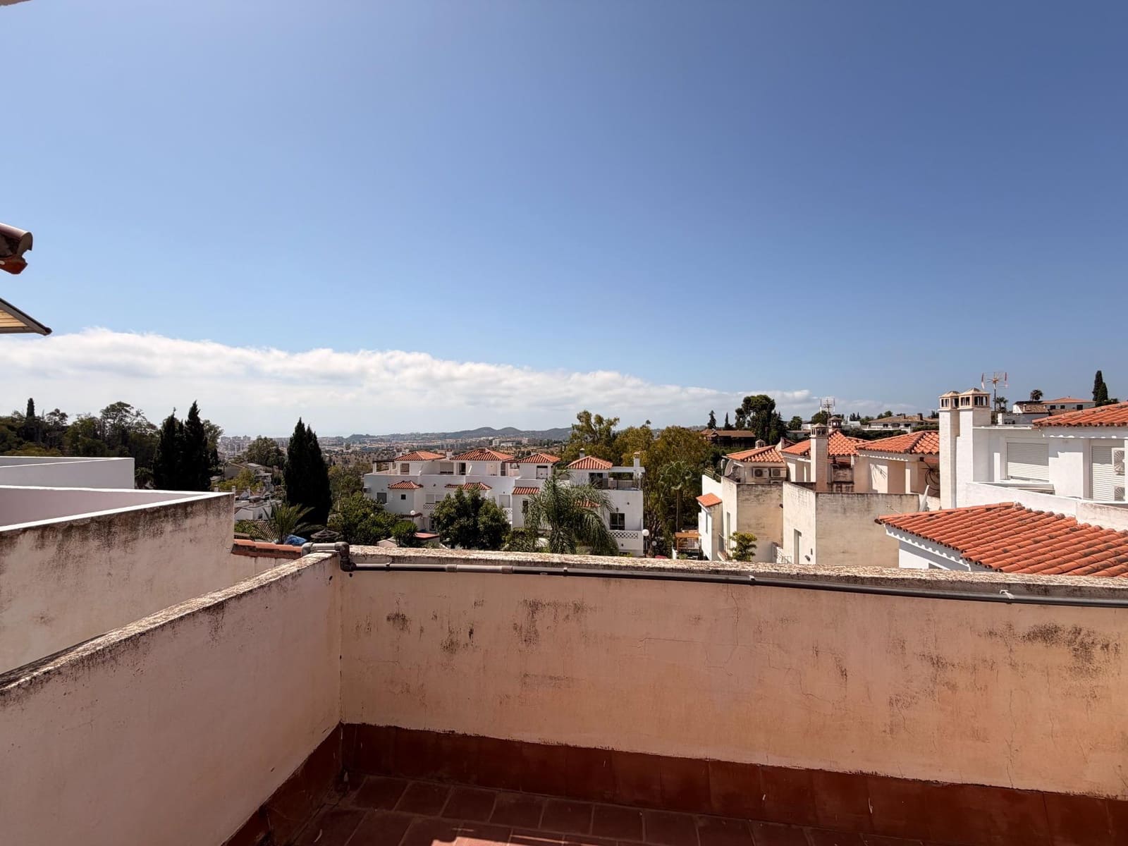 Pareado de 2 habitaciones en La Sierrezuela en venta con piscina garaje - 447.000 € (Ref: 10072585)