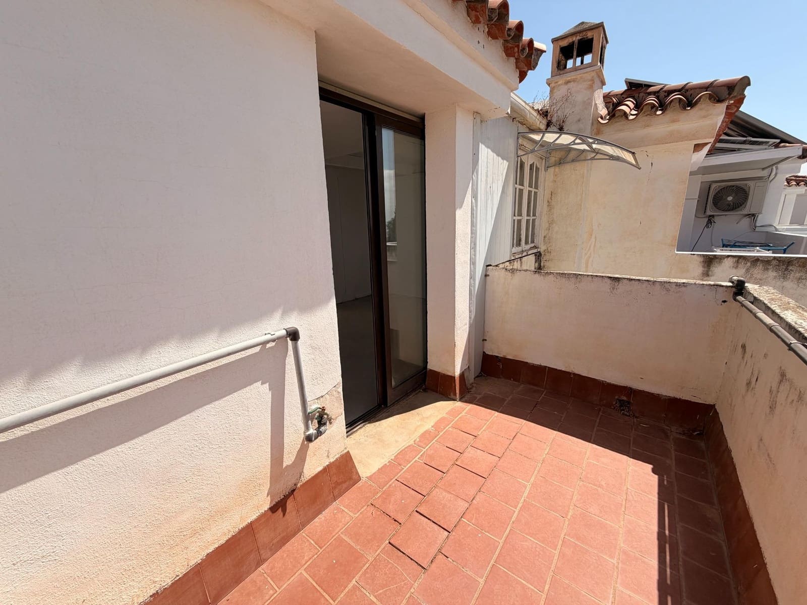 Pareado de 2 habitaciones en La Sierrezuela en venta con piscina garaje - 447.000 € (Ref: 10072585)