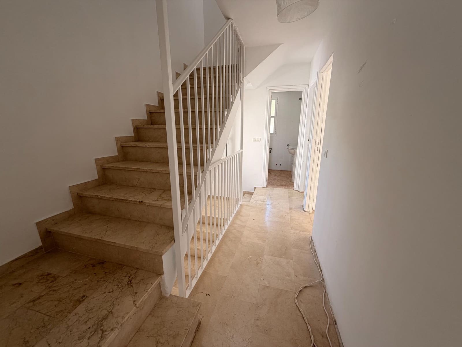 Pareado de 2 habitaciones en La Sierrezuela en venta con piscina garaje - 447.000 € (Ref: 10072585)
