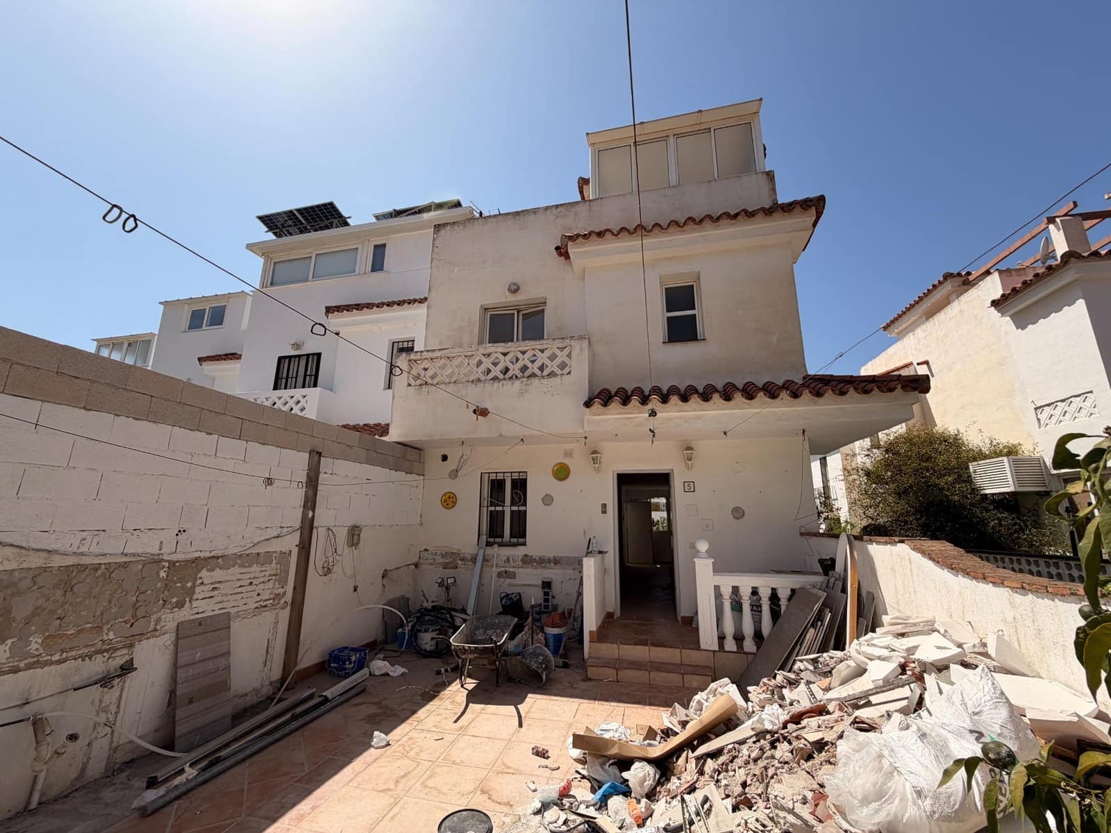 Pareado de 2 habitaciones en La Sierrezuela en venta con piscina garaje - 447.000 € (Ref: 10072585)