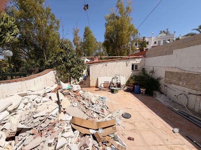 2 soveværelse Semi-Rækkehus til salg i La Sierrezuela, Mijas med swimmingpool garage - € 447.000 (Ref: 10072585)