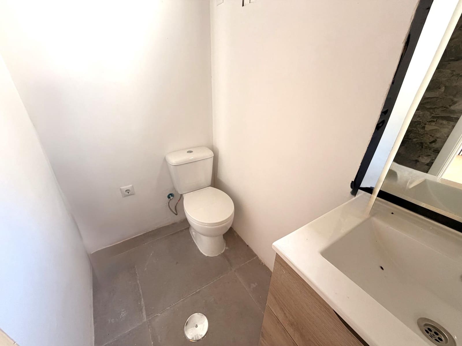 4 bedroom Semi-detached Villa for sale in La Sierrezuela with pool garage - € 447,000 (Ref: 10072585)