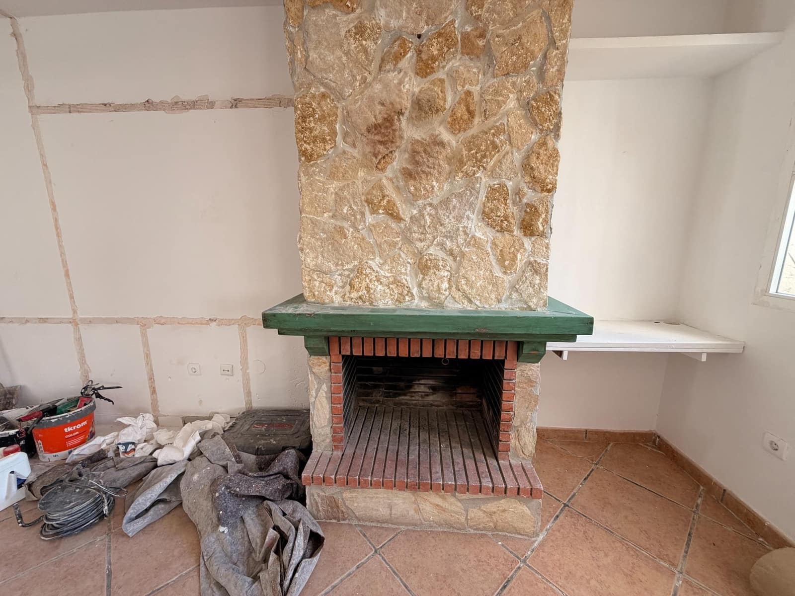 4 bedroom Semi-detached Villa for sale in La Sierrezuela with pool garage - € 447,000 (Ref: 10072585)
