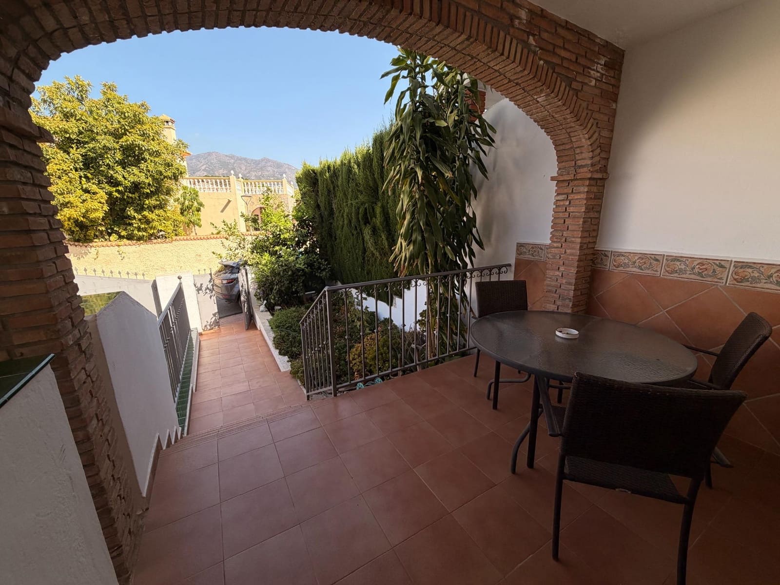 3 sypialnia Dom szeregowy na sprzedaż w Fuengirola z basenem garażem - 470 000 € (Ref: 10072586)