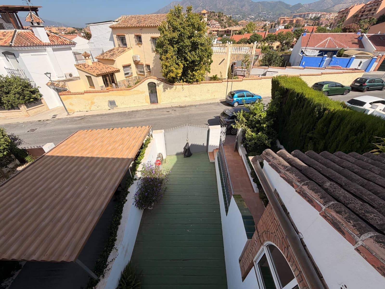 3 sypialnia Dom szeregowy na sprzedaż w Fuengirola z basenem garażem - 470 000 € (Ref: 10072586)