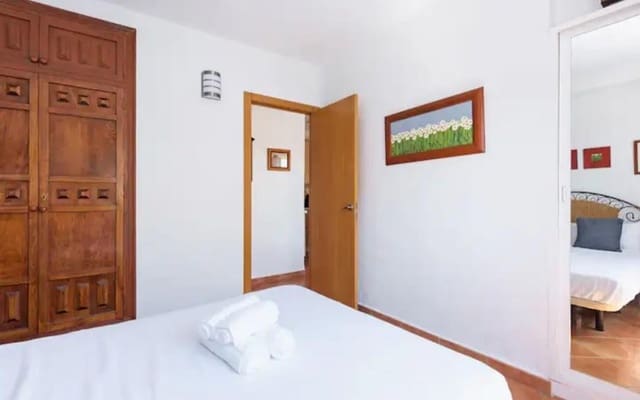 1 quarto Apartamento para arrendar em Torremolinos com piscina - 900 € (Ref: 10091254)