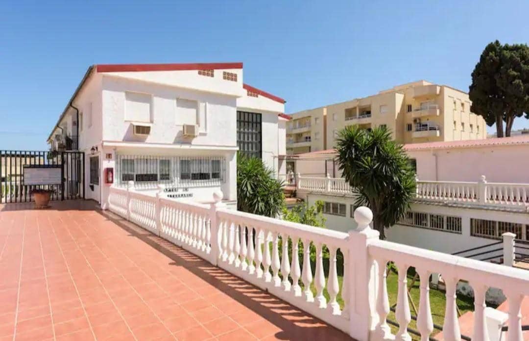 1 quarto Apartamento para arrendar em Torremolinos com piscina - 900 € (Ref: 10091254)