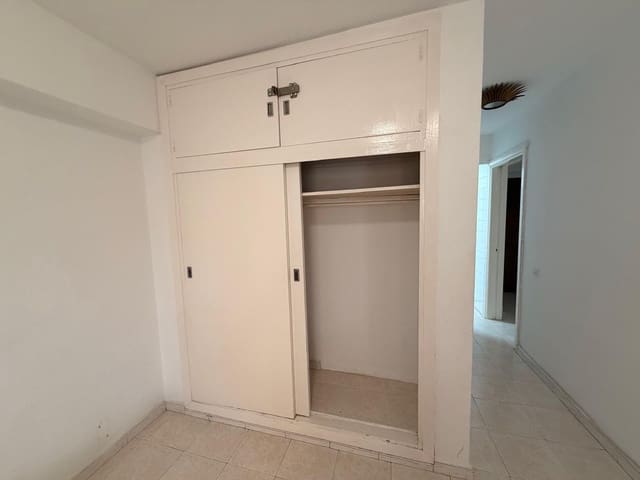 1 slaapkamer Appartement te huur in Arroyo de la Miel, Benalmádena met zwembad - € 900 (Ref: 10115868)