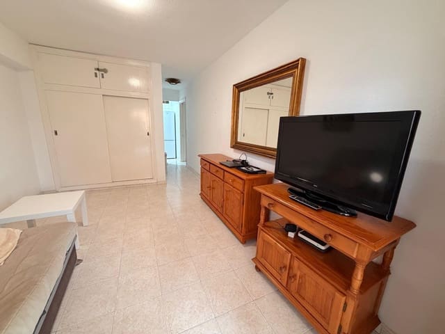 1 slaapkamer Appartement te huur in Arroyo de la Miel, Benalmádena met zwembad - € 900 (Ref: 10115868)
