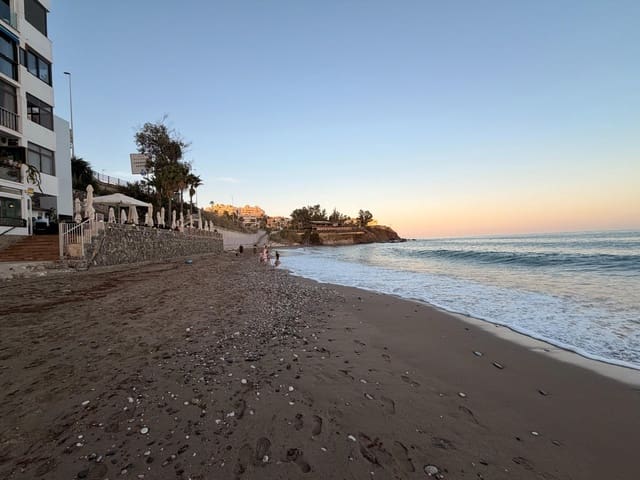 1 slaapkamer Appartement te huur in Torremuelle, Benalmádena - € 1.500 (Ref: 10165036)