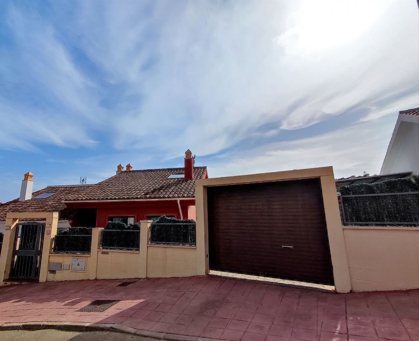 3 sypialnia Willa do wynajęcia w Benalmadena z basenem - 2 300 € (Ref: 10183130)