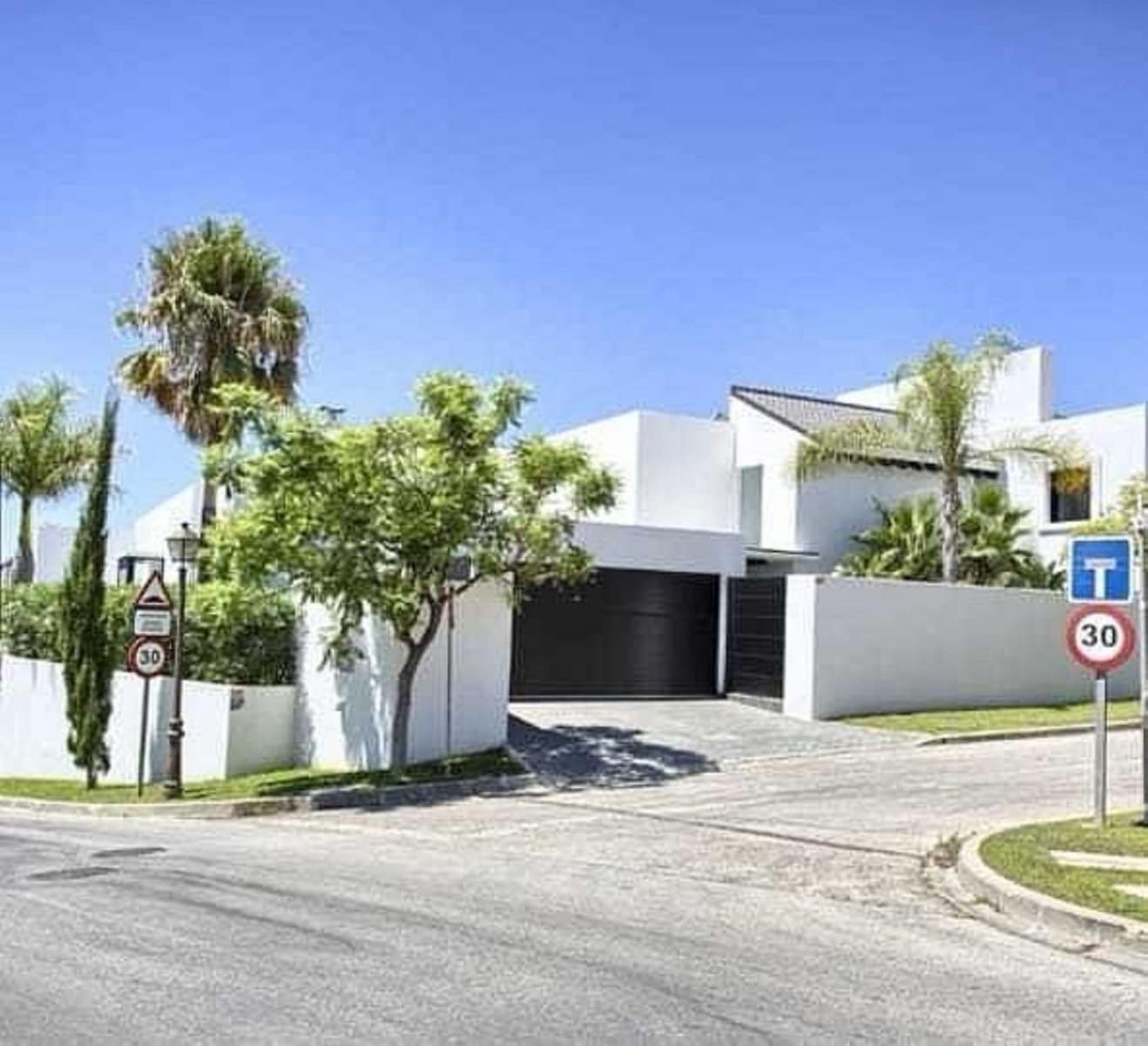 5 soverom Villa til salgs i Los Flamingos med svømmebasseng - € 4 975 000 (Ref: 9278329)