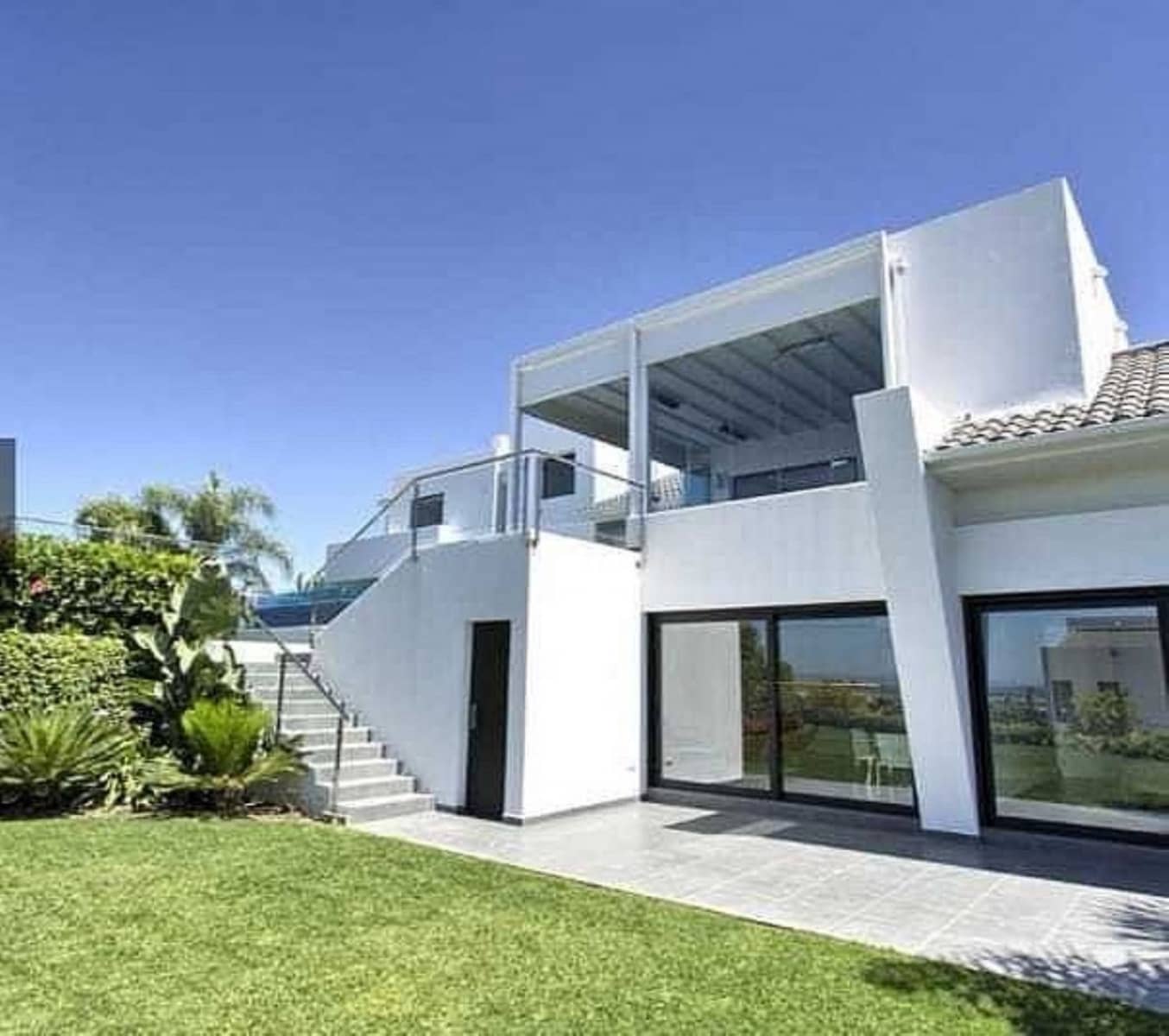 5 soverom Villa til salgs i Los Flamingos med svømmebasseng - € 4 975 000 (Ref: 9278329)