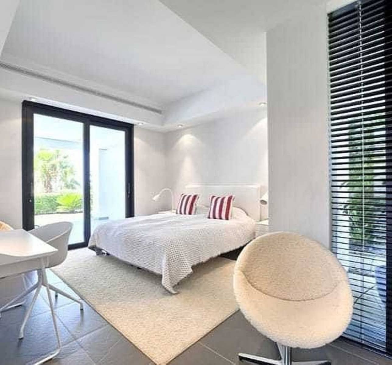 5 soverom Villa til salgs i Los Flamingos med svømmebasseng - € 4 975 000 (Ref: 9278329)