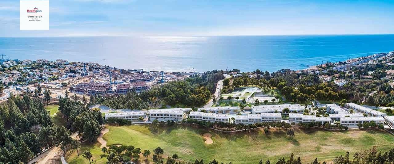 3 makuuhuone Rivitalo myytävänä paikassa Mijas mukana uima-altaan - 569 000 € (Ref: 9278331)