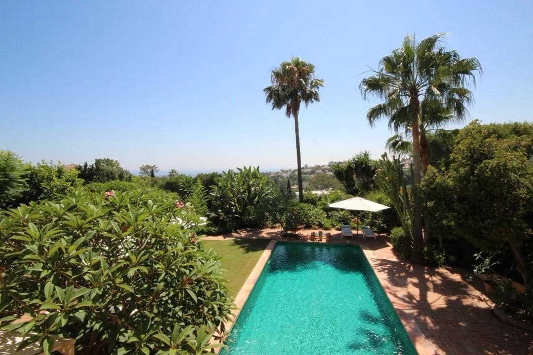 4 Zimmer Villa zu verkaufen in Elviria mit Pool Garage - 1.650.000 € (Ref: 9285420)