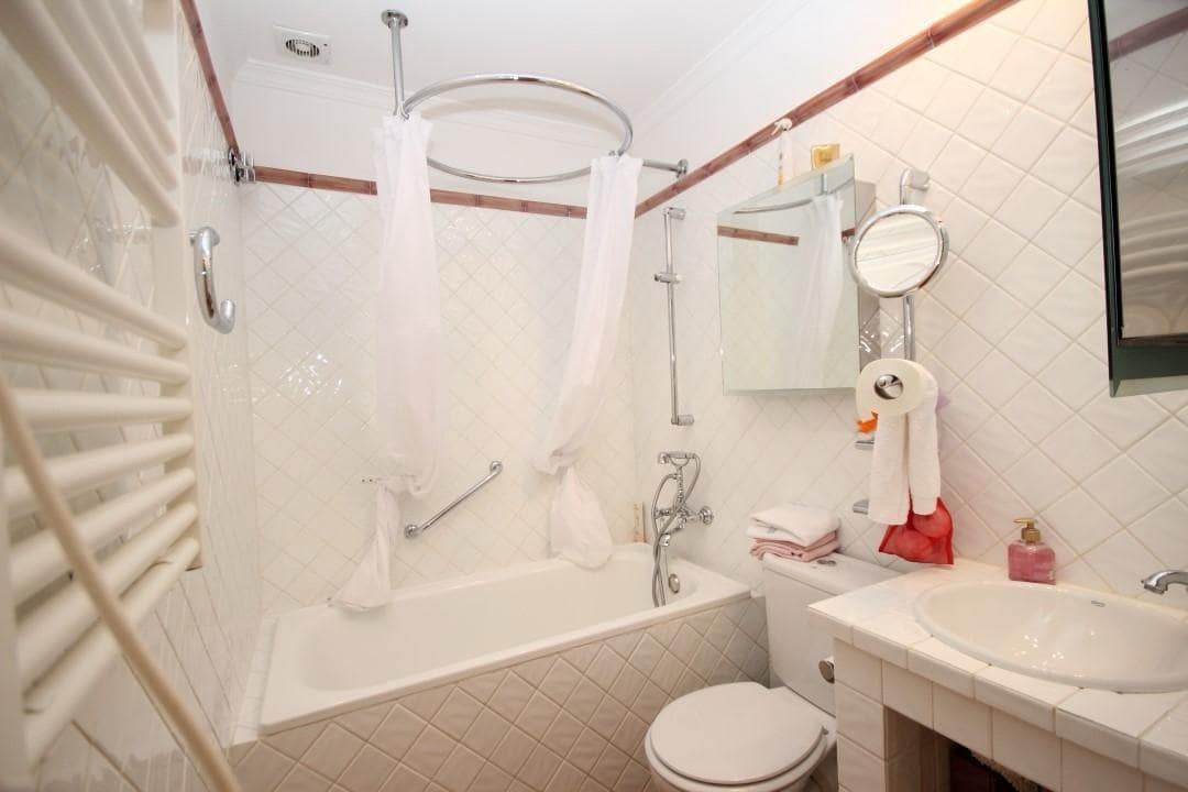 4 Zimmer Villa zu verkaufen in Elviria mit Pool Garage - 1.650.000 € (Ref: 9285420)