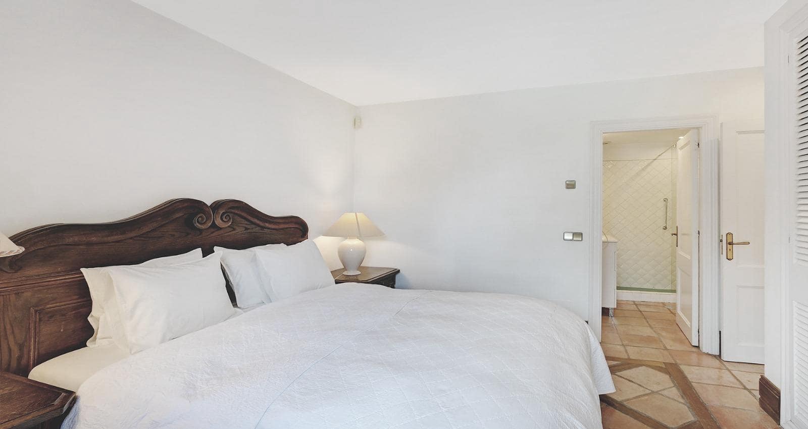 4 Zimmer Villa zu verkaufen in Elviria mit Pool Garage - 1.650.000 € (Ref: 9285420)